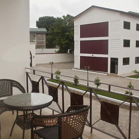 Consir Executive Lodge Accra Extérieur photo