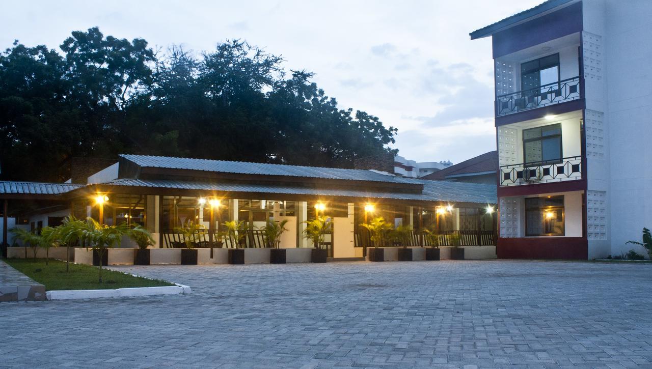 Consir Executive Lodge Accra Extérieur photo