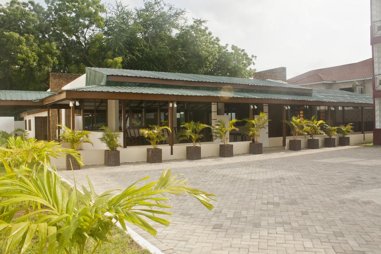 Consir Executive Lodge Accra Extérieur photo