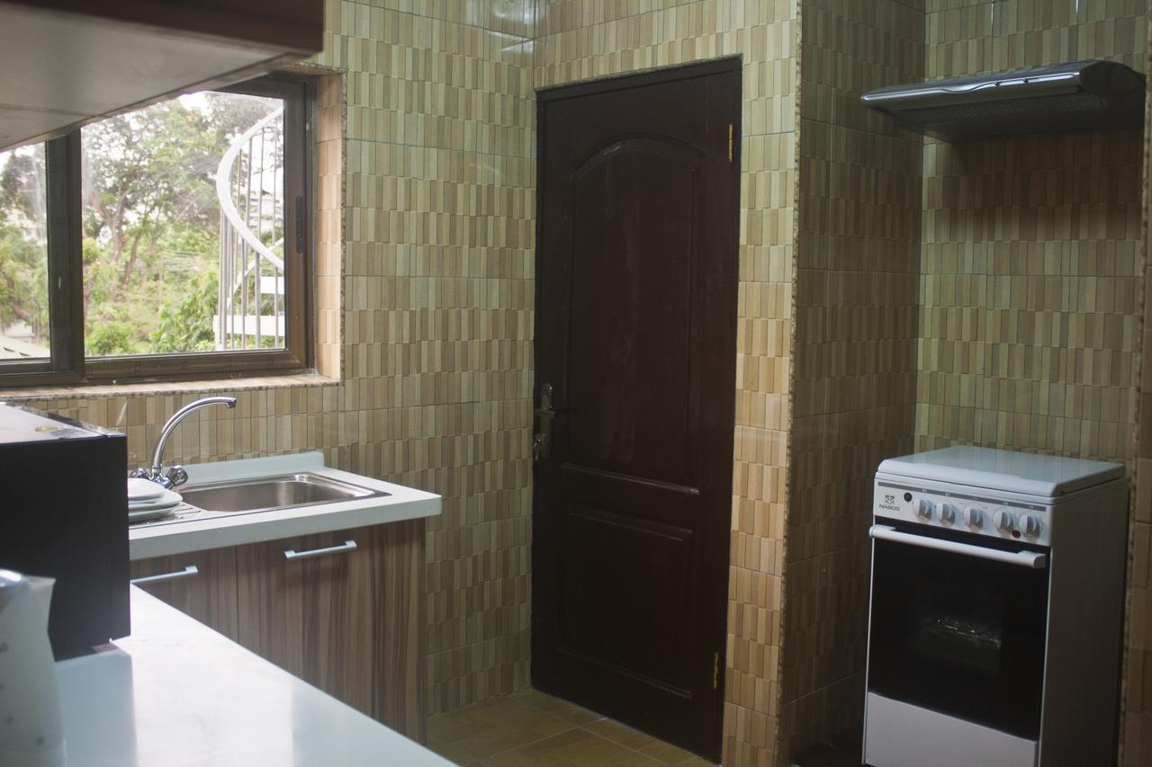 Consir Executive Lodge Accra Extérieur photo