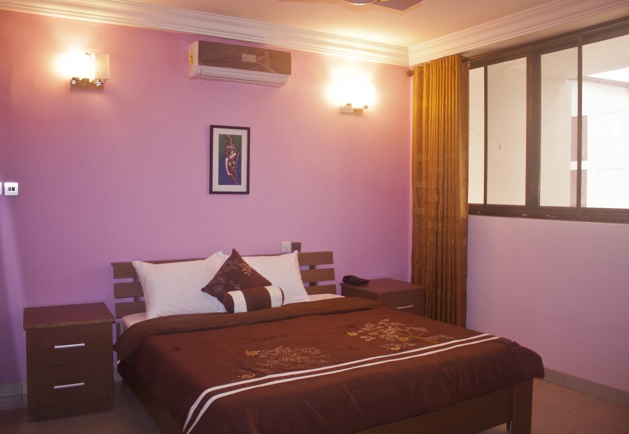 Consir Executive Lodge Accra Extérieur photo