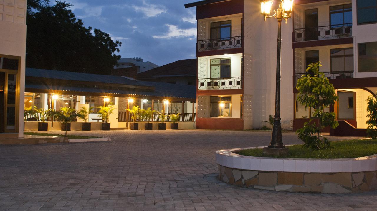 Consir Executive Lodge Accra Extérieur photo